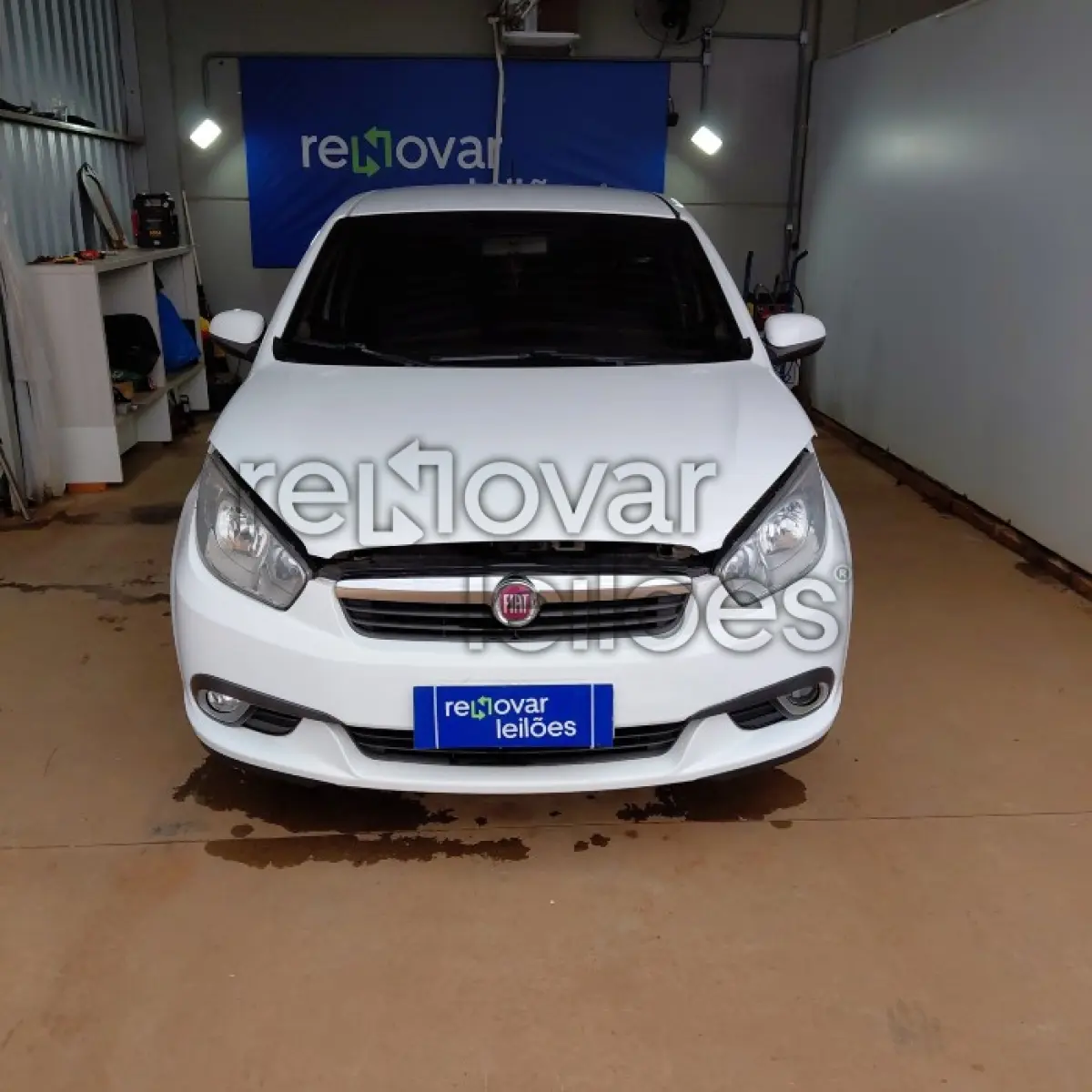 LOTE 003 - FIAT SIENA ESSENCE 1.6 - ANO 2013/2014 - COMPLETO - SICREDI PIONEIRA