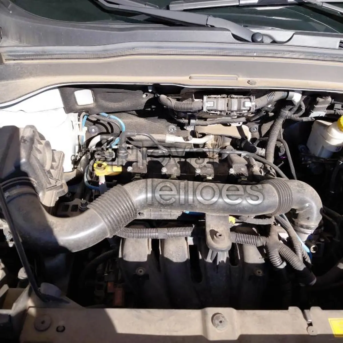 LOTE 011 - JEEP RENEGADE SPORT AT - ANO 2020/2021 - COMPLETO - SICREDI CAMINHO DAS ÁGUAS