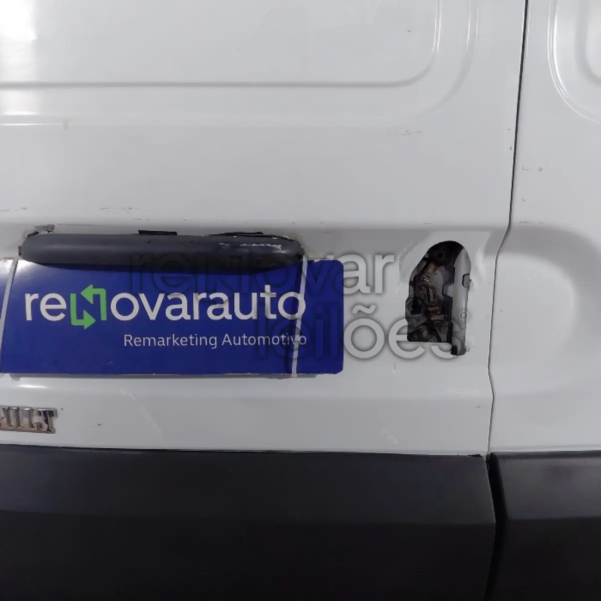 LOTE 010 - RENAULT KANGOO EXPRESS16 - ANO 2012/2013 - SICREDI CAMINHO DAS ÁGUAS