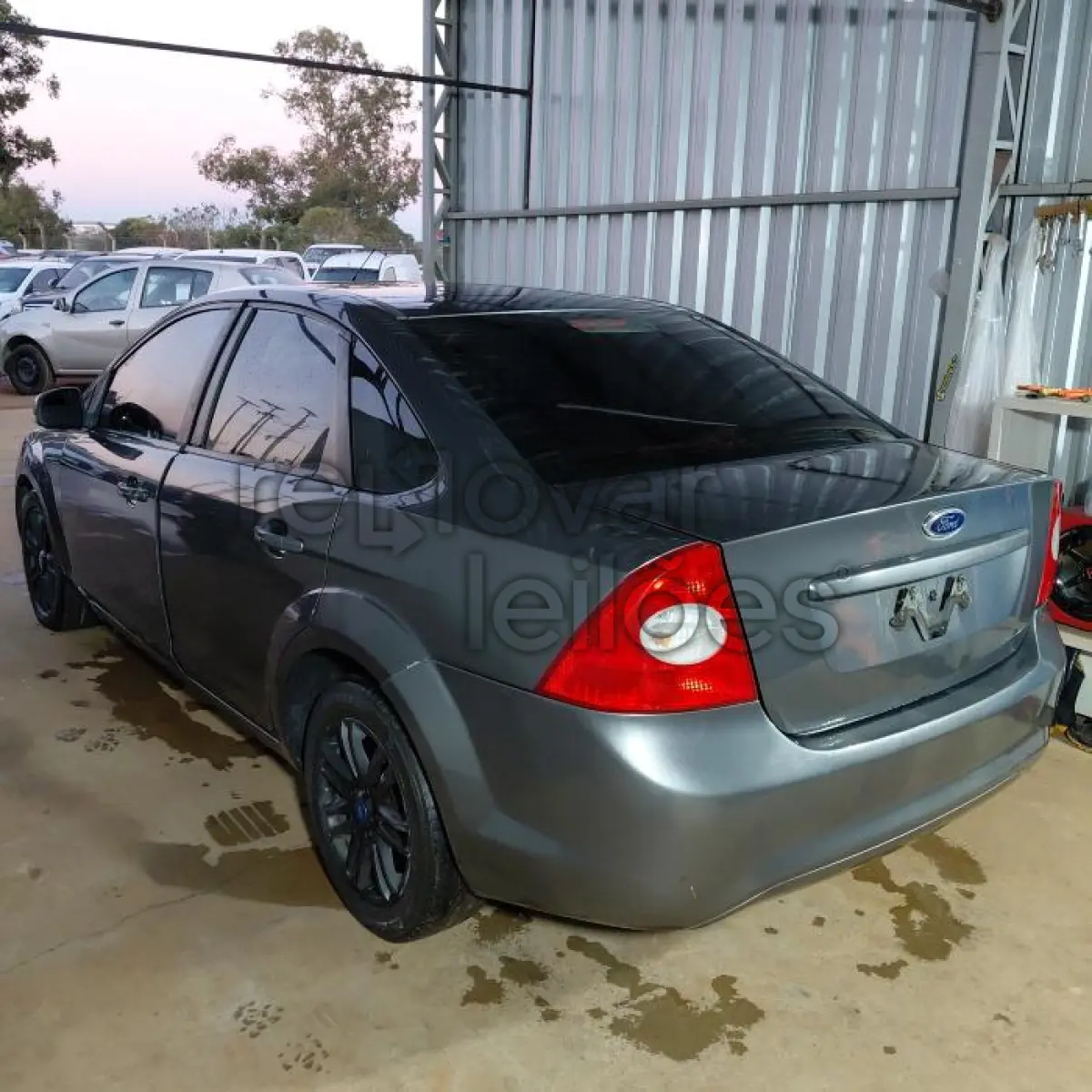 LOTE 027 - FORD FOCUS 2L FC FLEX - ANO 2013/2013 - COMPLETO - SICREDI PIONEIRA