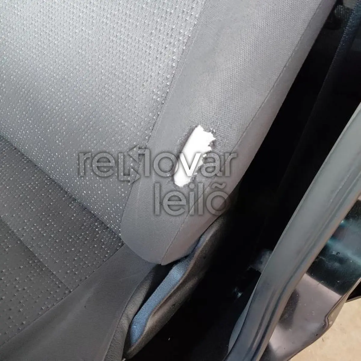 LOTE 076 - CHEVROLET CLASSIC LS - ANO 2013/2014 - VIA CERTA