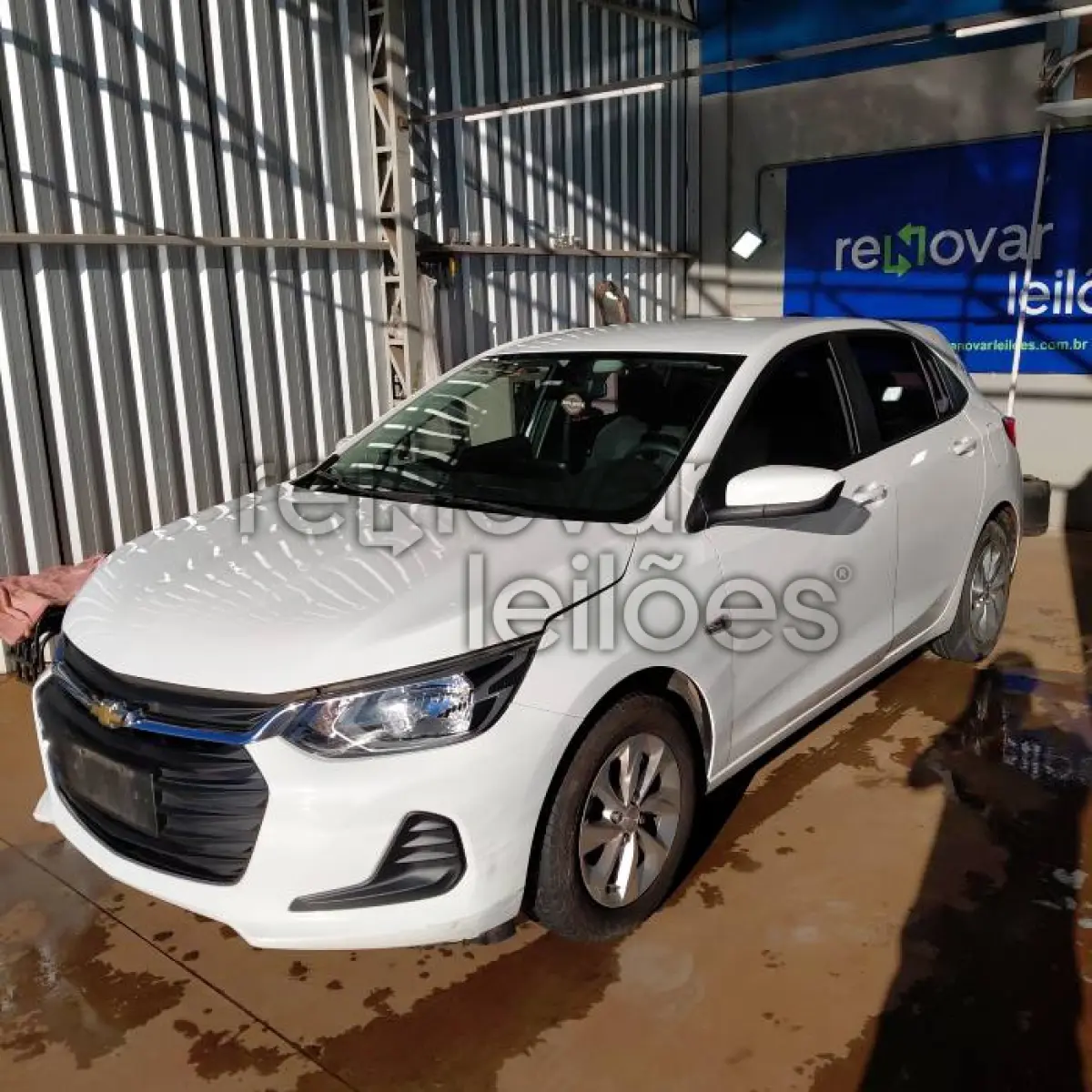 LOTE 044