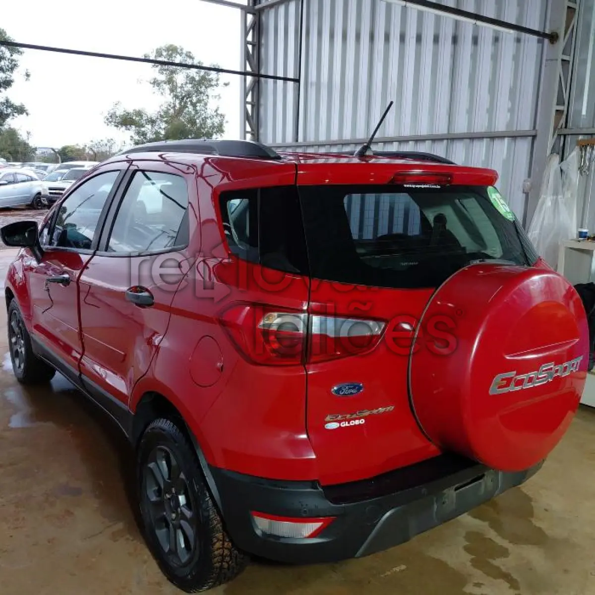 LOTE 005 - FORD ECOSPORT FRESTYLE AT 1.5 - ANO 2018/2019 - COMPLETO - SICOOB CREDICARU - IPVA 2026 EM ABERTO