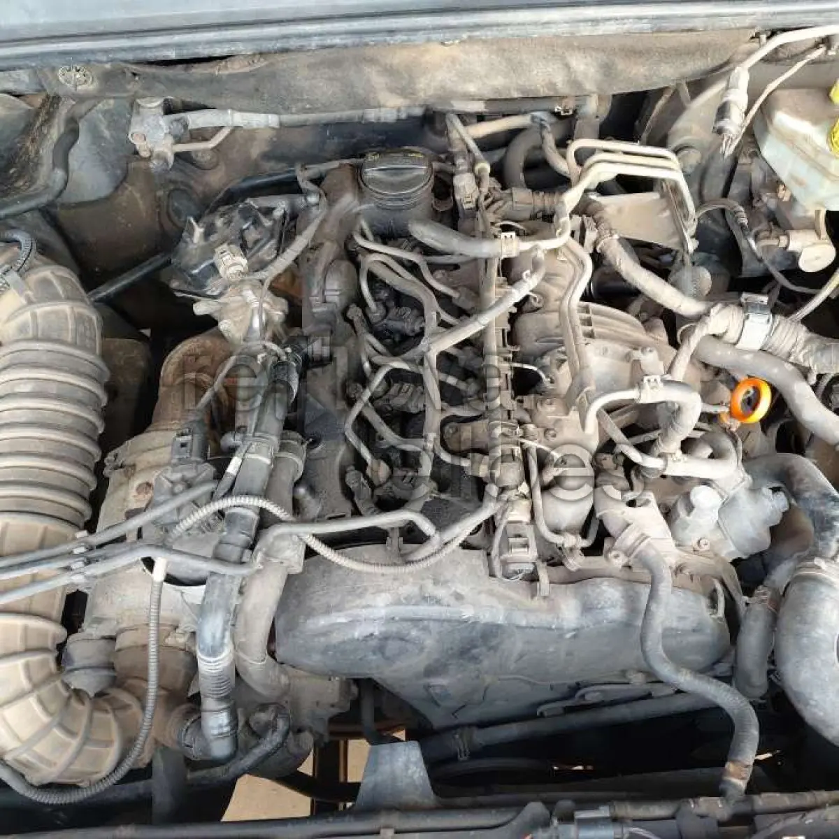LOTE 032 - VOLKSWAGEN AMAROK CD 4X4 HIGH - ANO 2010/2011 - COMPLETO - SICREDI CAMINHO DAS ÁGUAS