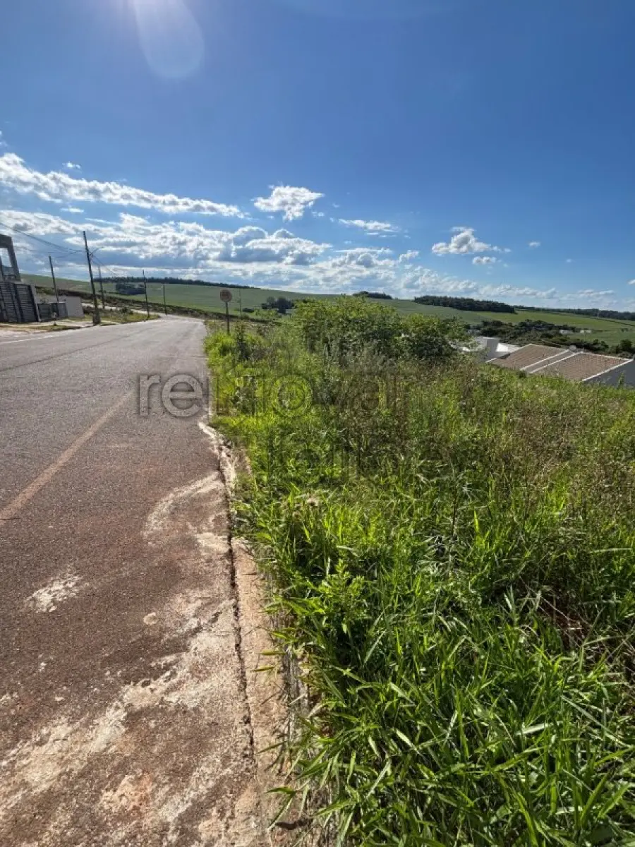 LOTE 004 - TERRENO URBANO C / 296,40M² - PATO BRANCO / PR