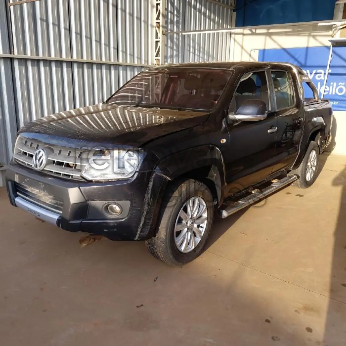 LOTE 032 - VOLKSWAGEN AMAROK CD 4X4 HIGH - ANO 2010/2011 - COMPLETO - SICREDI CAMINHO DAS ÁGUAS