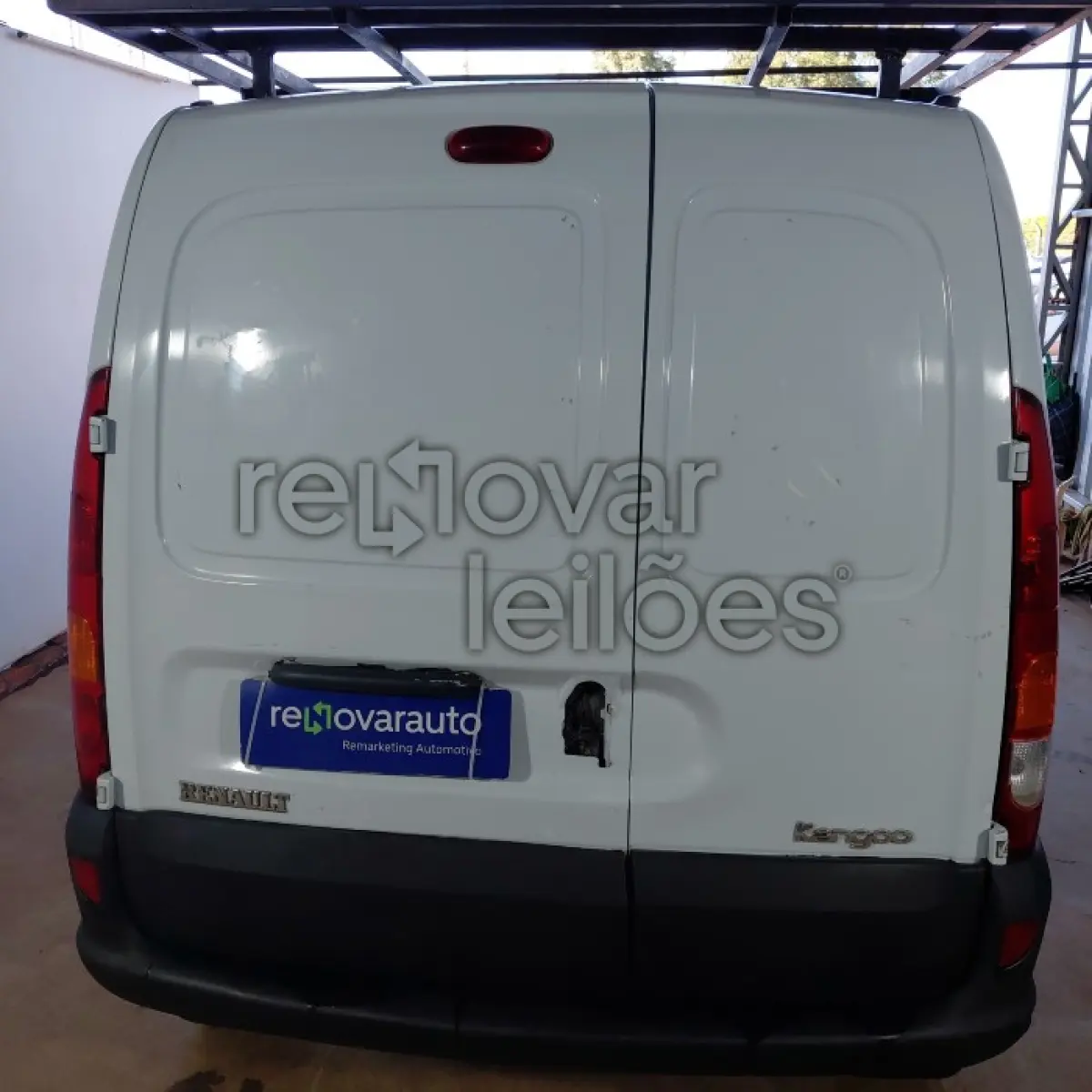 LOTE 010 - RENAULT KANGOO EXPRESS16 - ANO 2012/2013 - SICREDI CAMINHO DAS ÁGUAS