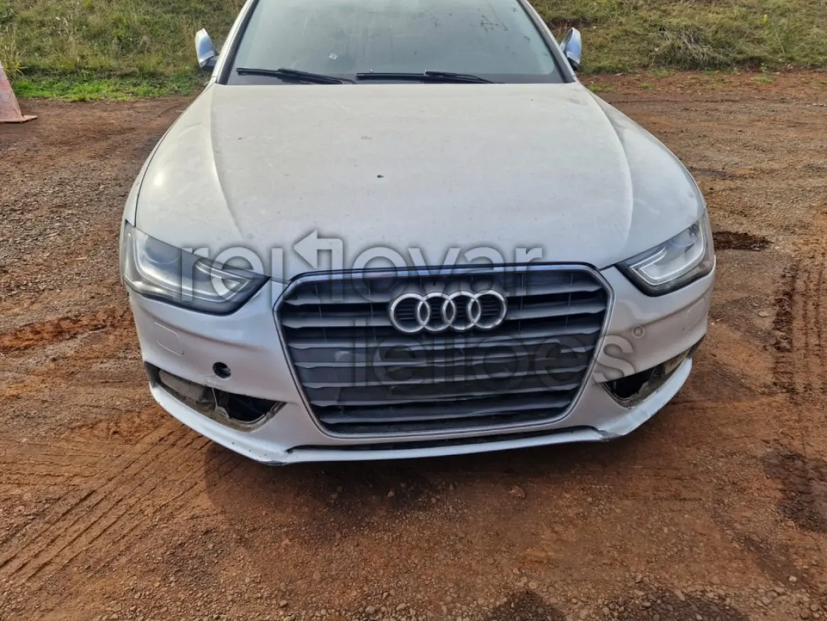 LOTE 017 - AUDI A4 2.0TFSI - ANO 2012/2013 - COMPLETO - SICREDI PIONEIRA - DEPOSITADO EM IJUI/RS