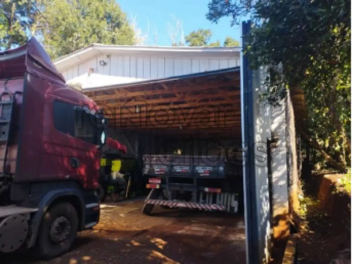 LOTE 001 - GALPÃO DE MADEIRA C/ 200,00 M² - CAMPO NOVO / RS