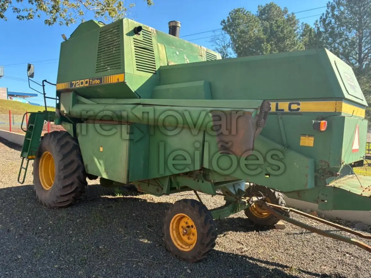 LOTE 013 - COLHEITADEIRA SLC 7200 - ANO 1988 - CRESOL MISSÕES FRONTEIRA - DEPOSITADO EM CERRO LARGO/RS