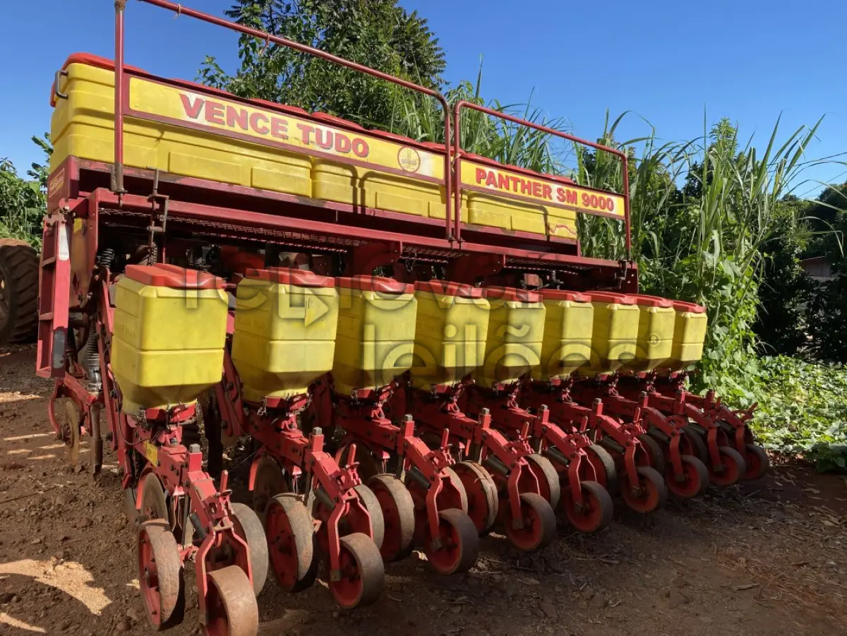 LOTE 027 - PLANTADEIRA PANTHER SM 9000 - ANO 2011 - CRESOL MISSÕES FRONTEIRA - DEPOSITADO EM SENADOR SALGADO FILHO/RS