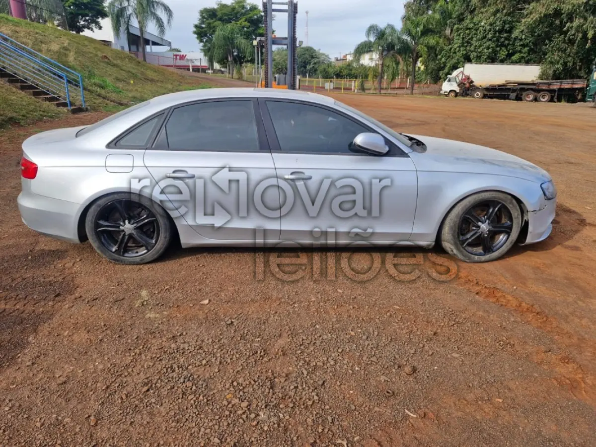 LOTE 017 - AUDI A4 2.0TFSI - ANO 2012/2013 - COMPLETO - SICREDI PIONEIRA - DEPOSITADO EM IJUI/RS