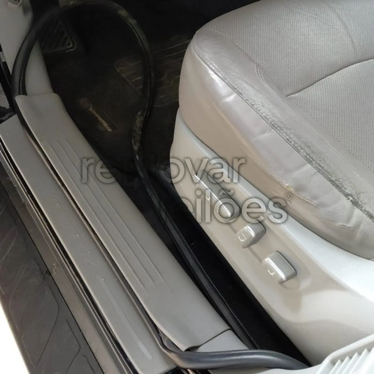 LOTE 031 - HYUNDAI VERACRUZ 3.8V6 - ANO 2010/2011 - COMPLETO - SICREDI CAMINHO DAS ÁGUAS