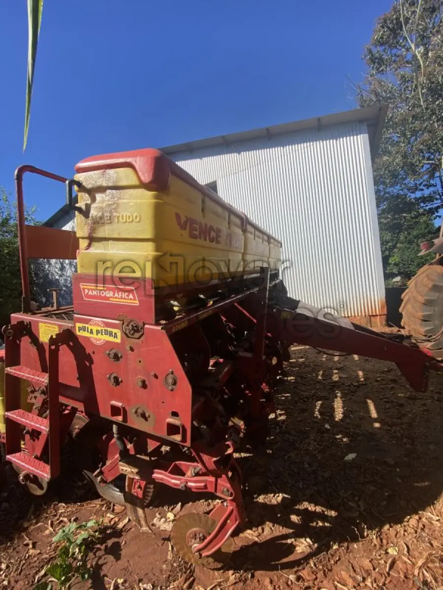 LOTE 027 - PLANTADEIRA PANTHER SM 9000 - ANO 2011 - CRESOL MISSÕES FRONTEIRA - DEPOSITADO EM SENADOR SALGADO FILHO/RS