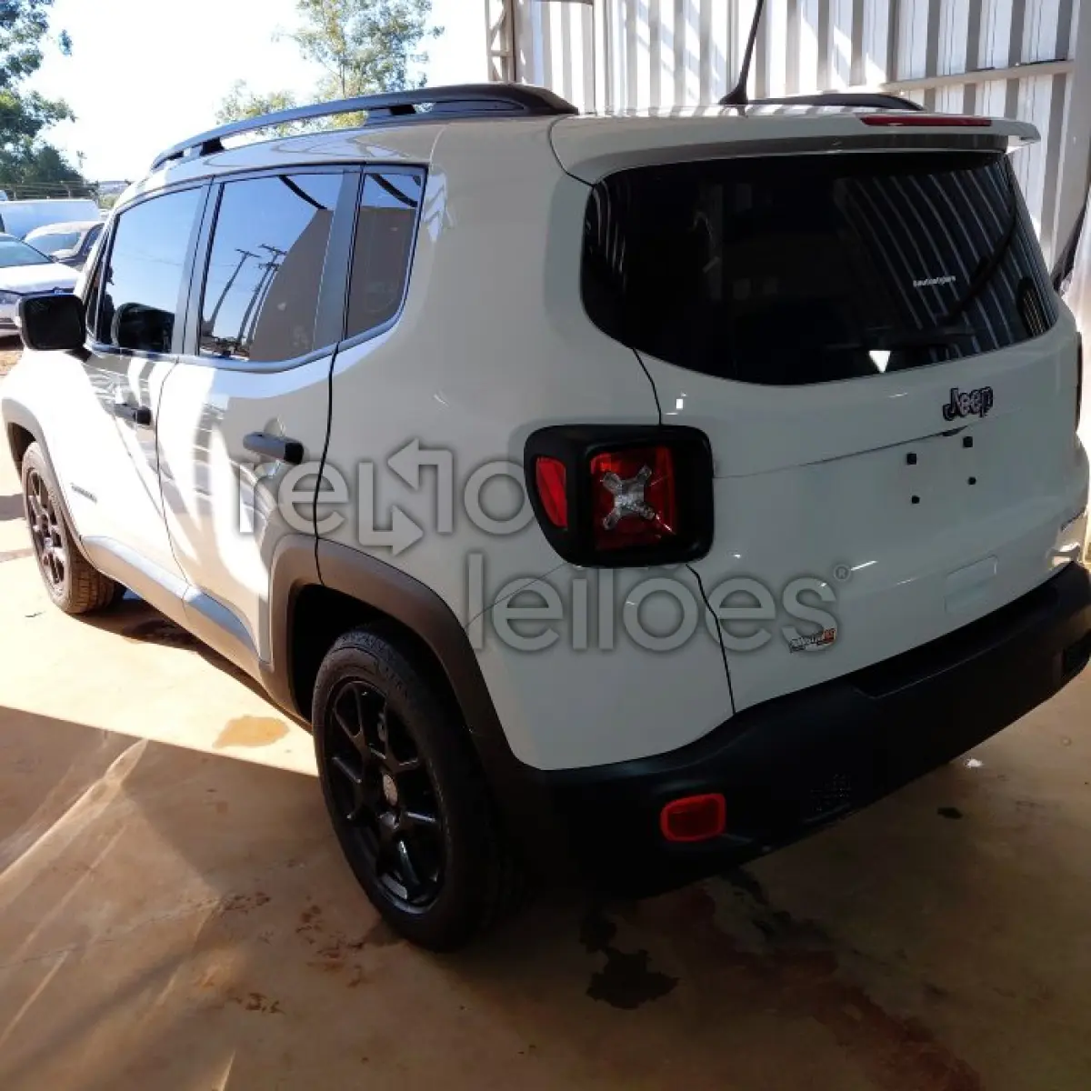 LOTE 011 - JEEP RENEGADE SPORT AT - ANO 2020/2021 - COMPLETO - SICREDI CAMINHO DAS ÁGUAS