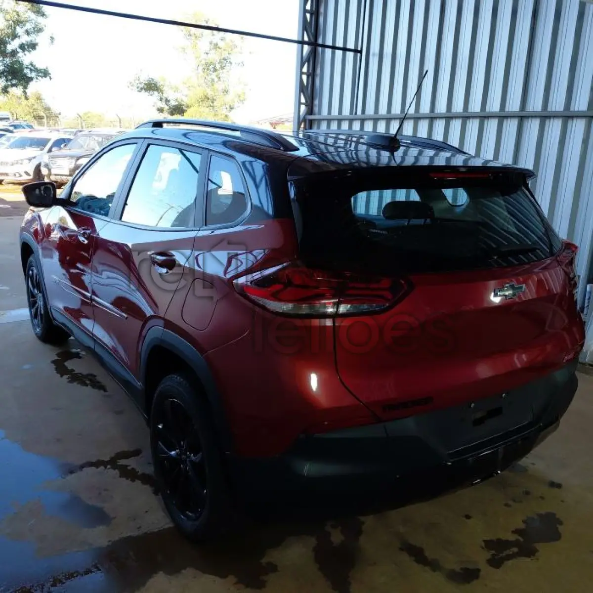 LOTE 028 - GM TRACKER - ANO 2023/2024 - COMPLETO - SICREDI PIONEIRA