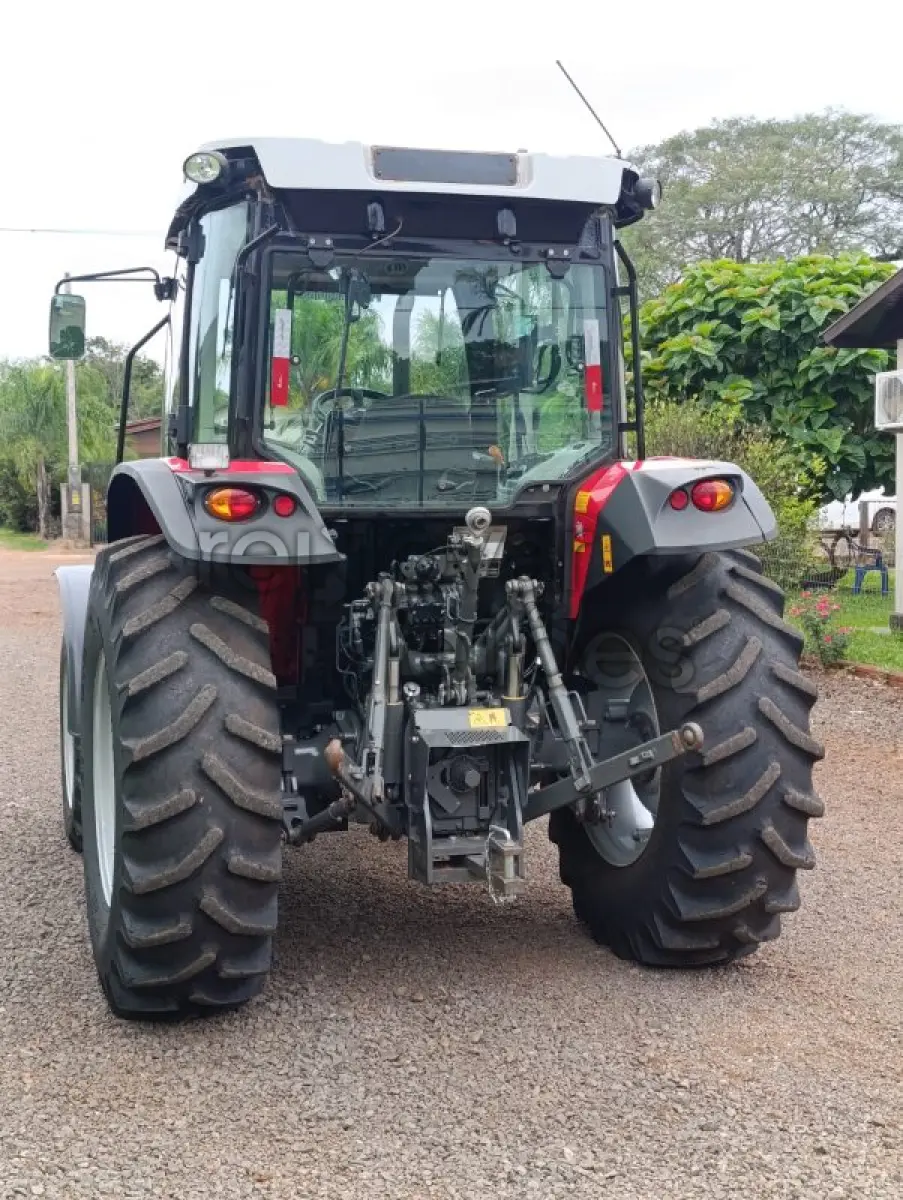LOTE 027 - TRATOR MASSEY FERGUSON 4707 - ANO 2023 - CRESOL ESSÊNCIA - DEPOSITADO EM TUPARENDI/RS