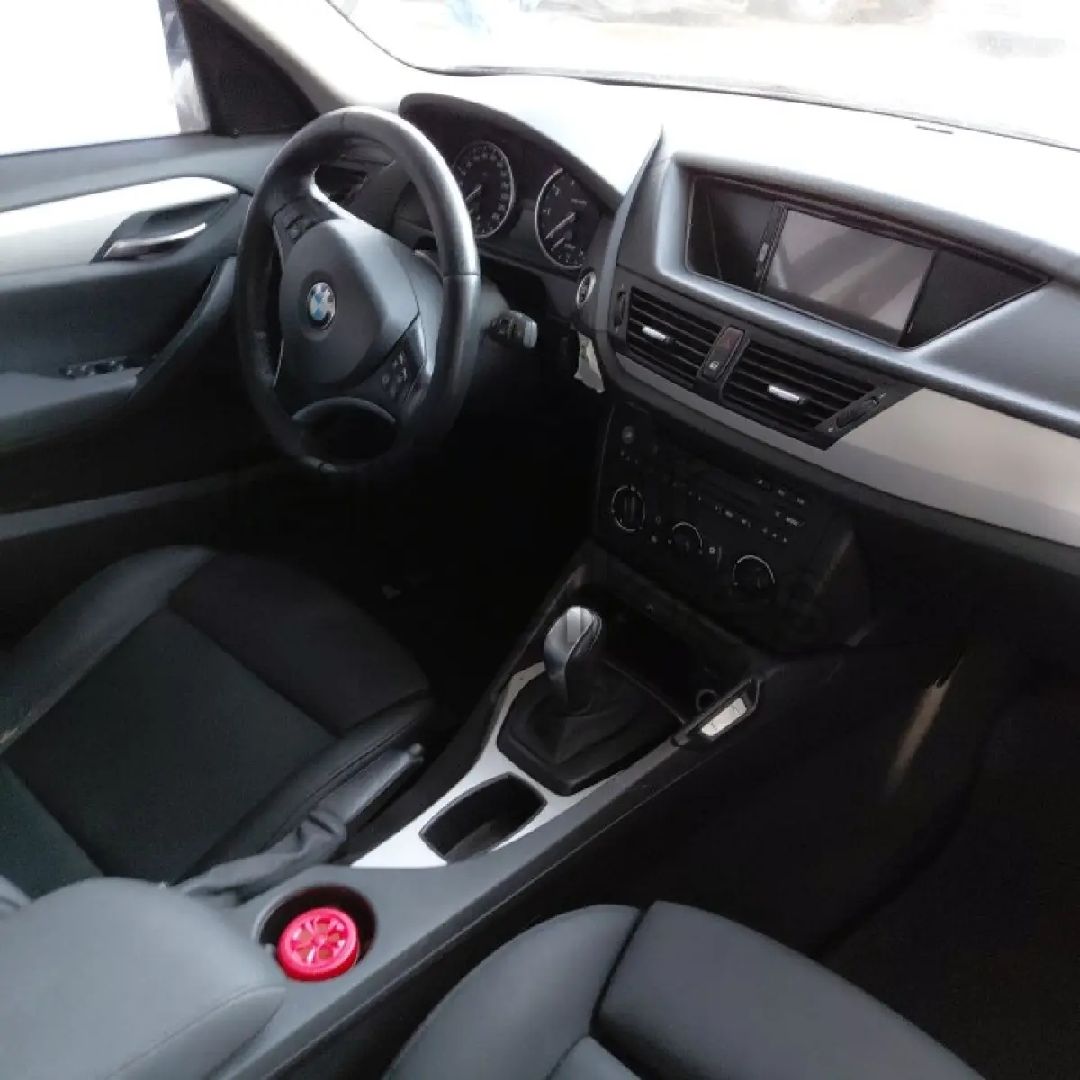 LOTE 026 - BMW X1 SDRIVE1.8I VL31 - ANO 2010/2011 - COMPLETO - SICREDI PIONEIRA