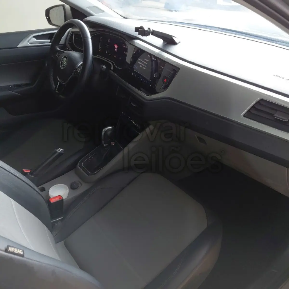 LOTE 014 - VOLKSWAGEN VIRTUS HL AD - ANO 2020/2020 - COMPLETO - SICREDI ESSÊNCIA