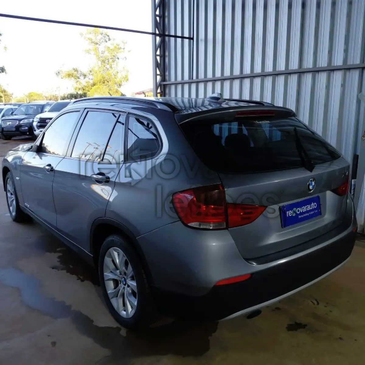 LOTE 026 - BMW X1 SDRIVE1.8I VL31 - ANO 2010/2011 - COMPLETO - SICREDI PIONEIRA