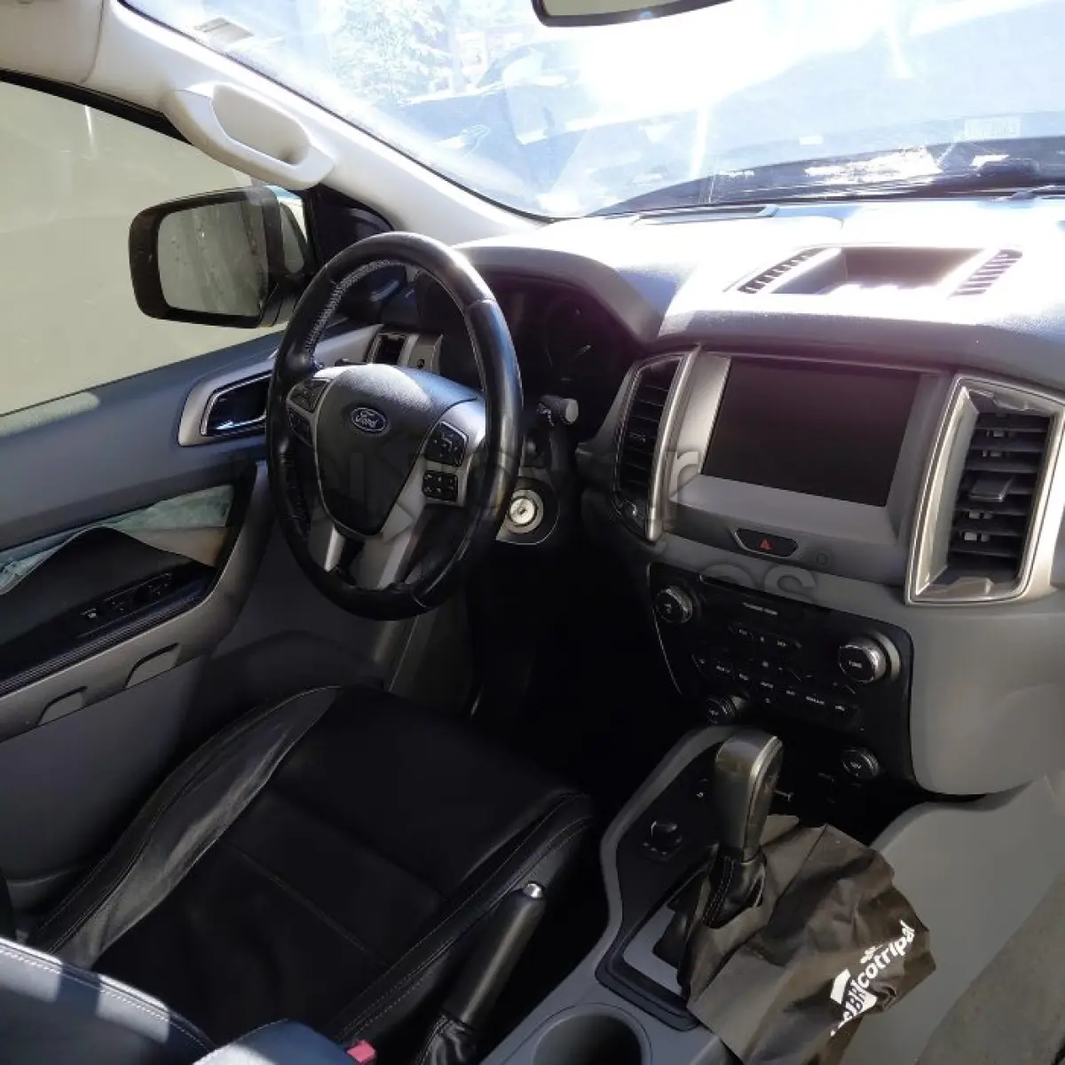 LOTE 018 - FORD RANGER - ANO 2016/2017 - COMPLETO - SICREDI PLANALTO