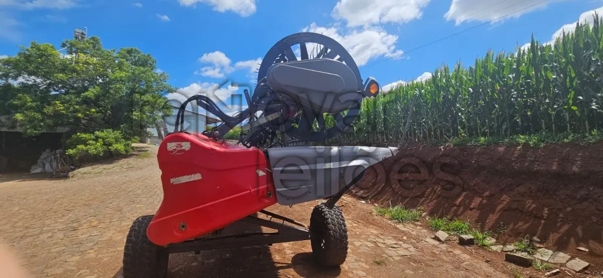 LOTE 007 - PLATAFORMA MASSEY FERGUSON 30 PÉS - ANO 2019 - CRESOL CENTRO SERRA - DEPOSITADO EM CURITIBANOS/SC