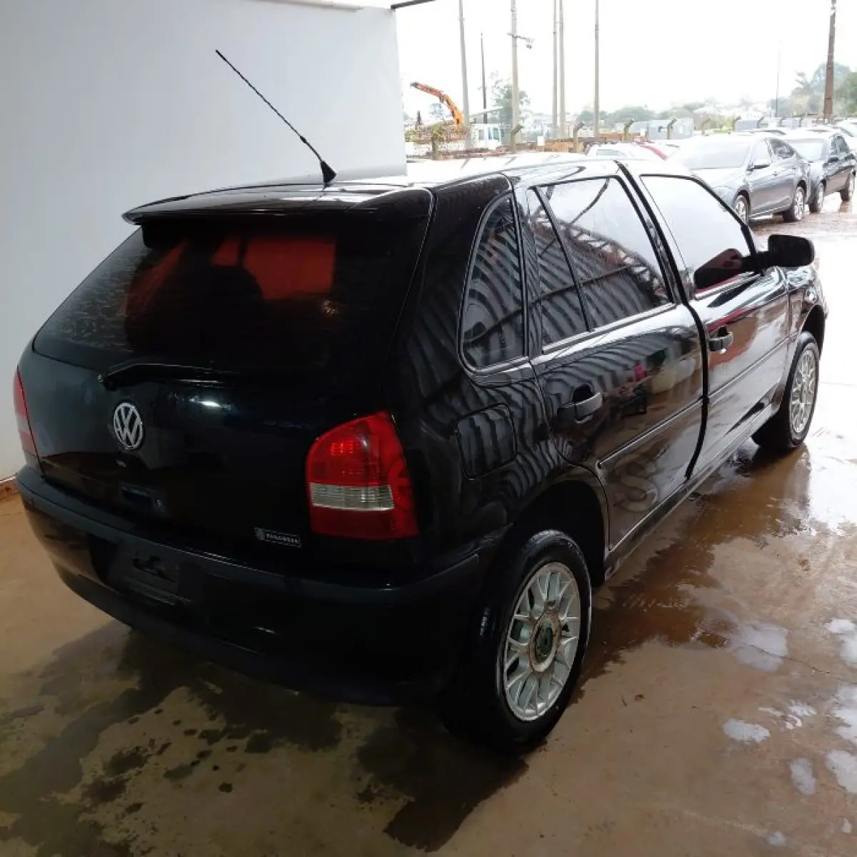LOTE 008 - VW GOL SERIE OURO 2000 - ANO 2000/2000 - SICOOB CREDICARU
