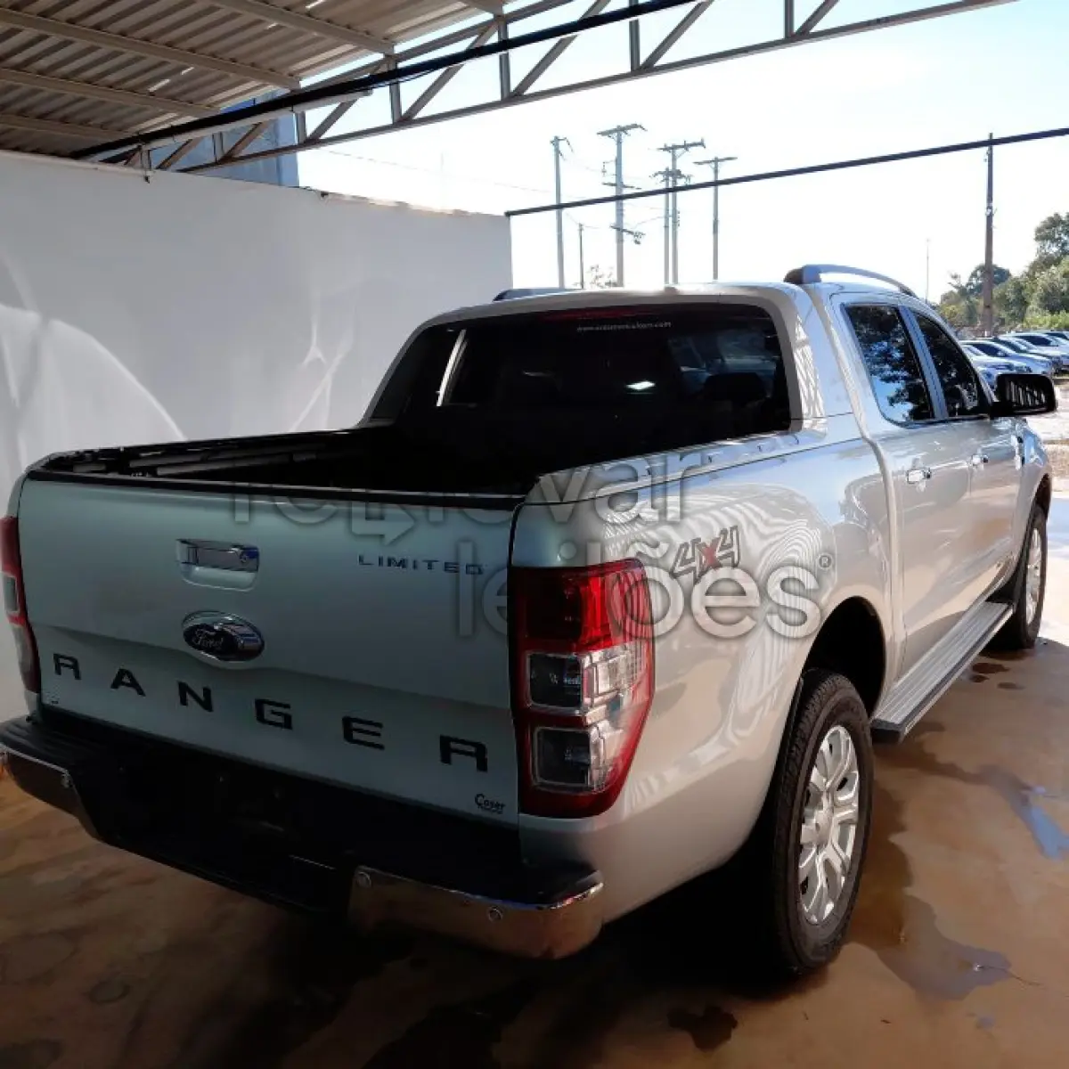 LOTE 018 - FORD RANGER - ANO 2016/2017 - COMPLETO - SICREDI PLANALTO
