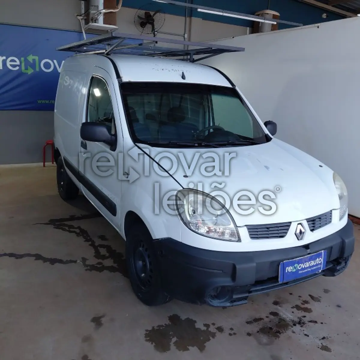LOTE 010 - RENAULT KANGOO EXPRESS16 - ANO 2012/2013 - SICREDI CAMINHO DAS ÁGUAS