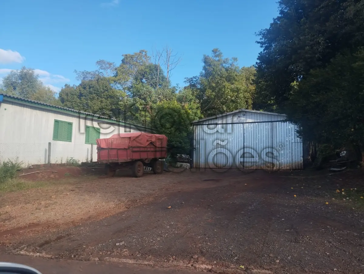 LOTE 001