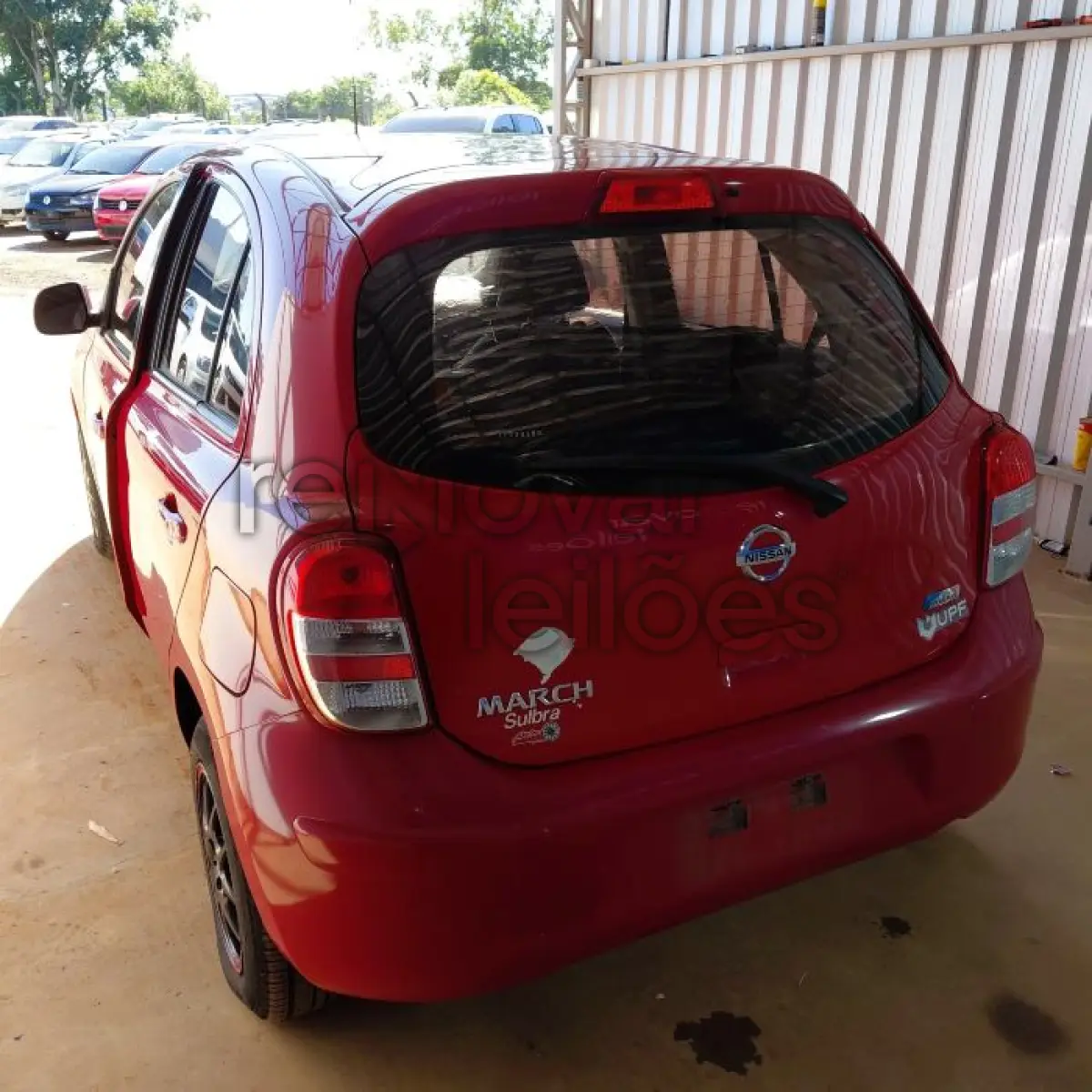 LOTE 065 - NISSAN MARCH 10S FLEX - ANO 2013/2014 - COMPLETO - VIA CERTA