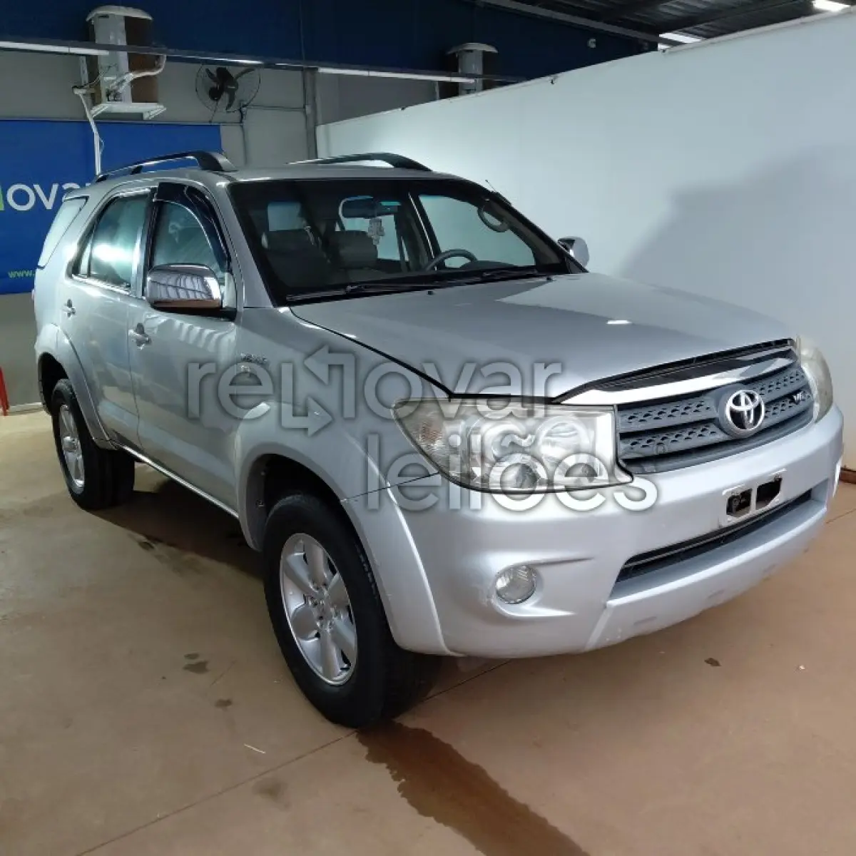 LOTE 068 - TOYOTA HILUXSW4 SRV4X4 - ANO 2010/2010 - COMPLETO - SICREDI CAMINHO DAS AGUAS