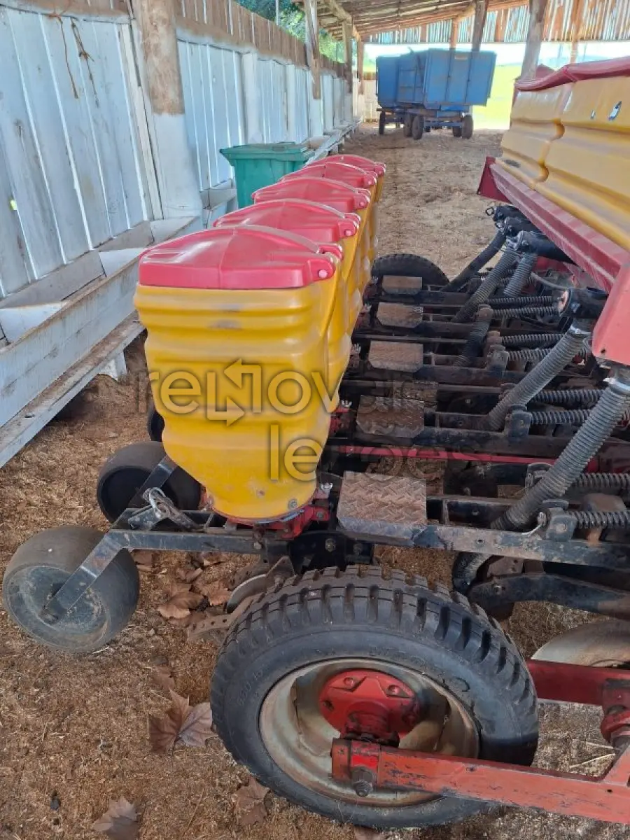 LOTE 010 - PLANTADEIRA DE VERÃO, 5 LINHAS