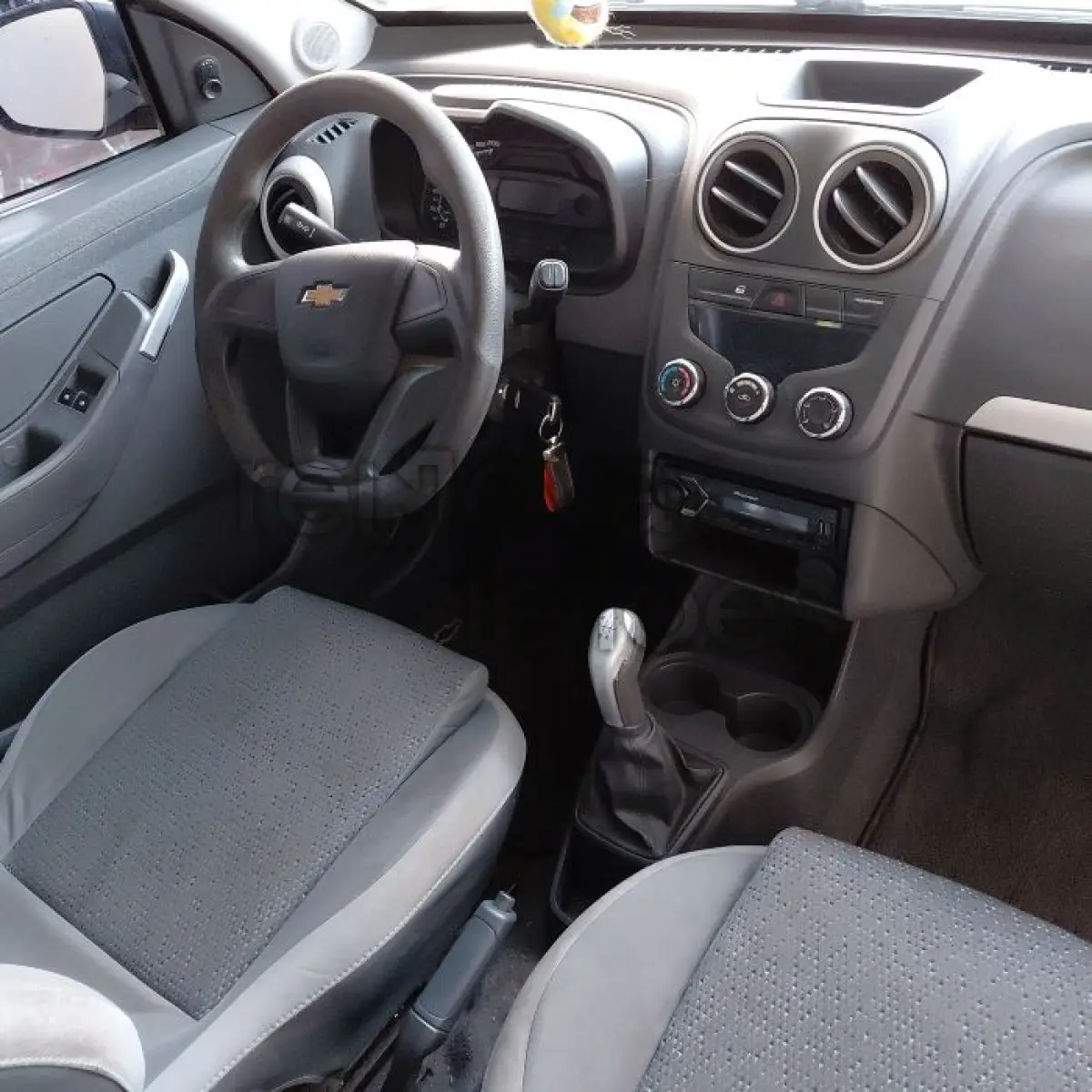 LOTE 014 - CHEVROLET MONTANA LS2 - ANO 2018/2019 - COMPLETO - SICREDI CAMINHO DAS AGUAS