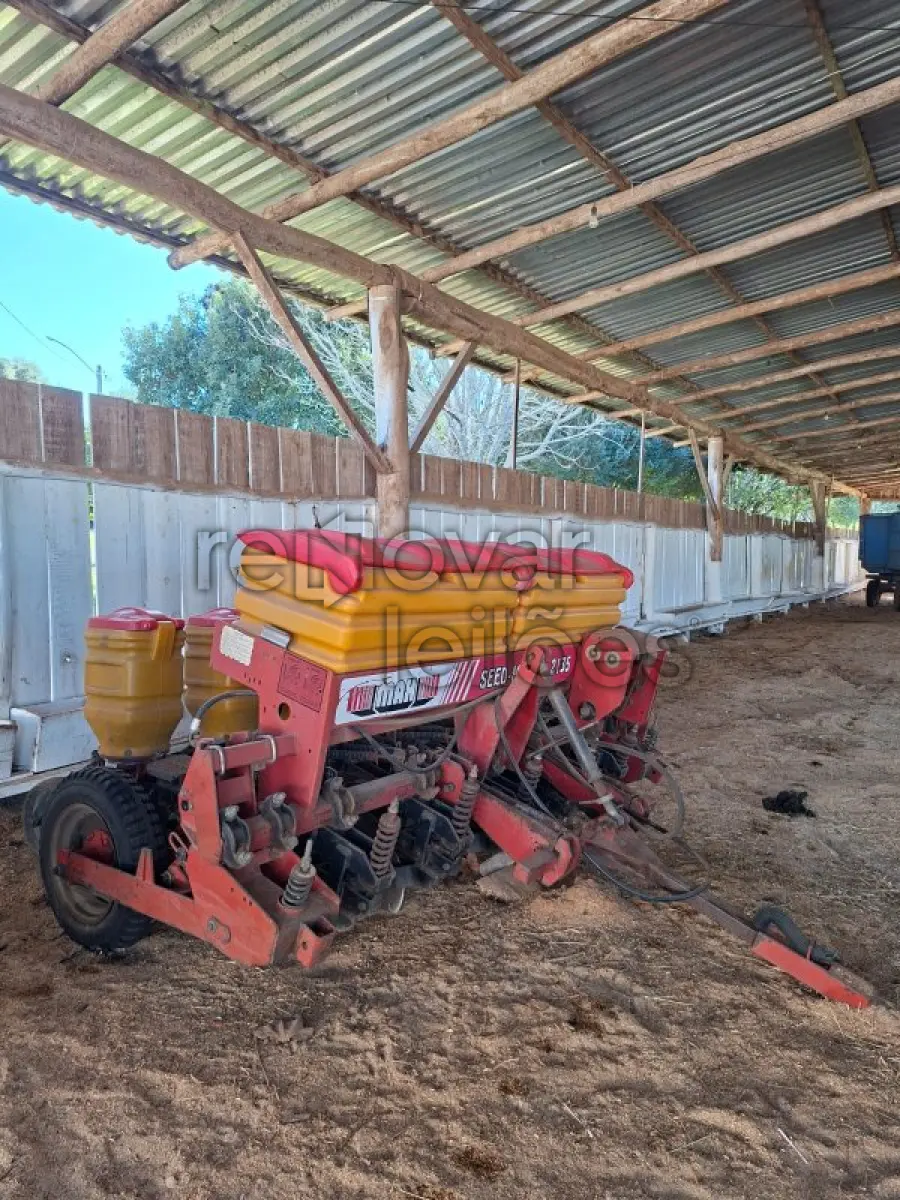 LOTE 010 - PLANTADEIRA DE VERÃO, 5 LINHAS