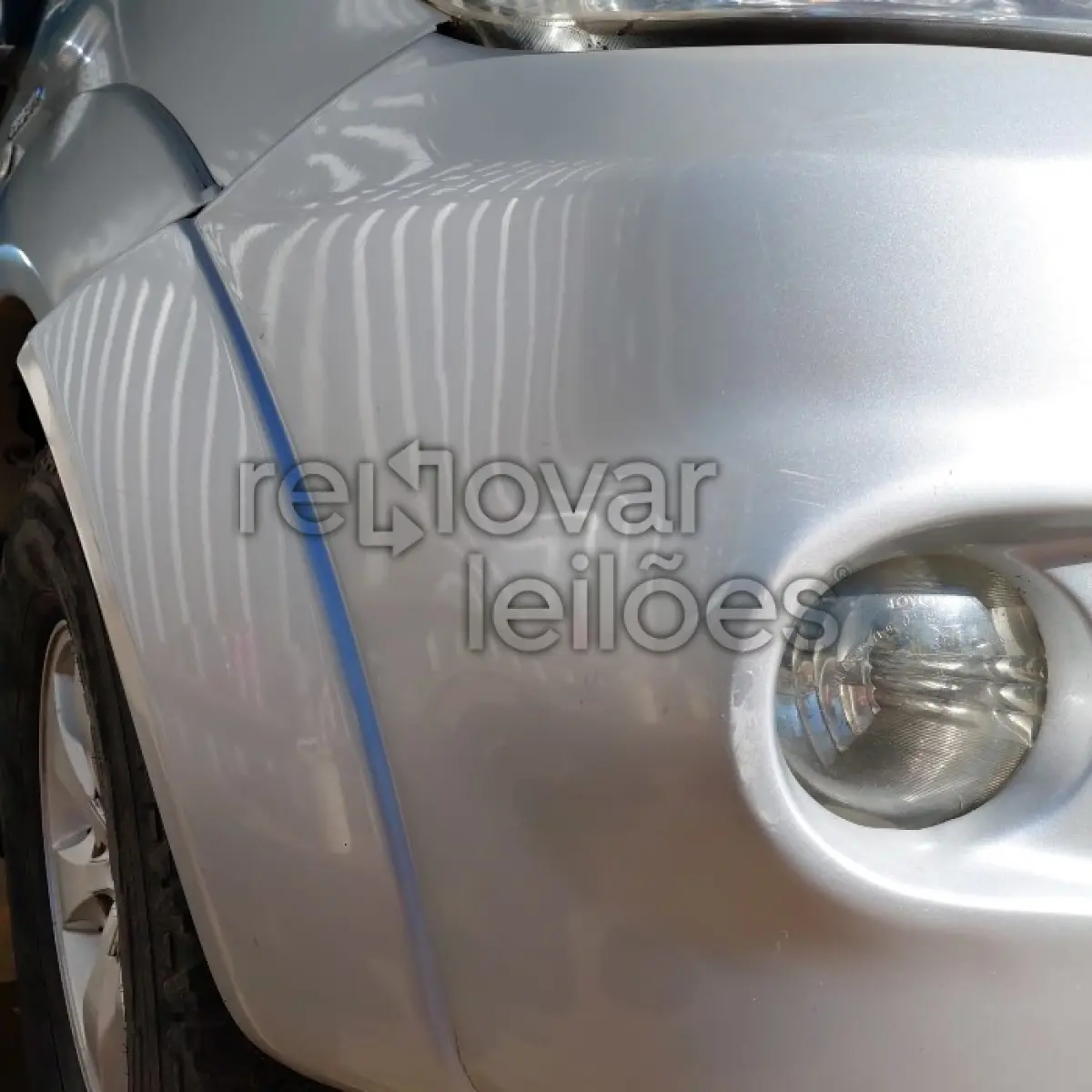 LOTE 008 - TOYOTA HILUXSW4 SRV4X4 - ANO 2005/2006 - COMPLETO - SICREDI INTERESTADOS