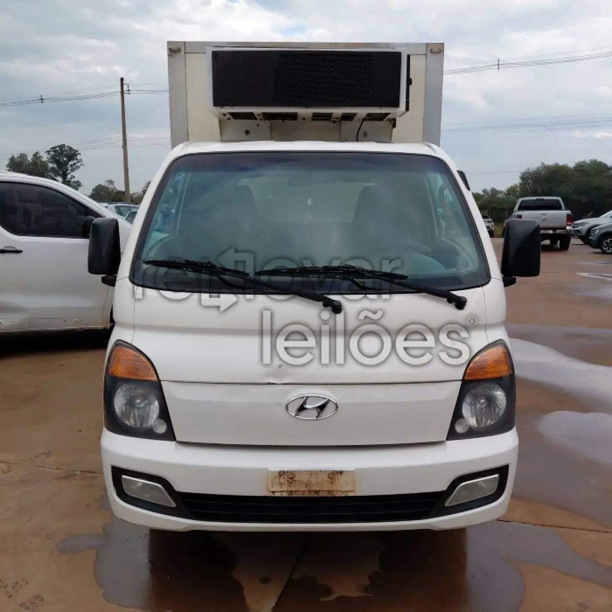 LOTE 048 - HYUNDAI HR HDB - ANO 2013/2014 - SICREDI CENTRO
