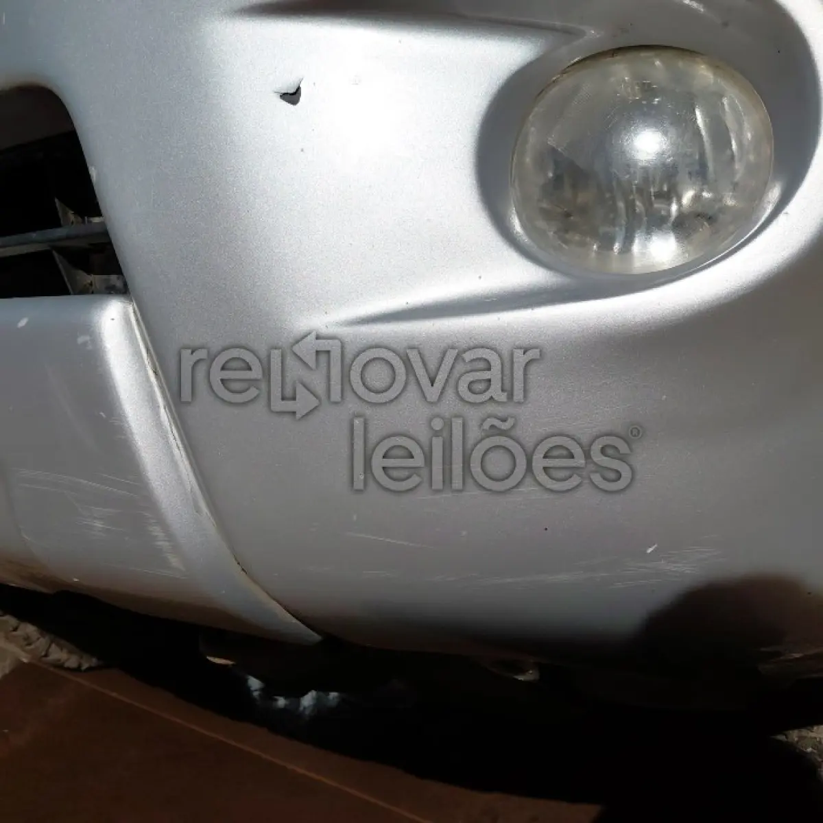 LOTE 008 - TOYOTA HILUXSW4 SRV4X4 - ANO 2005/2006 - COMPLETO - SICREDI INTERESTADOS