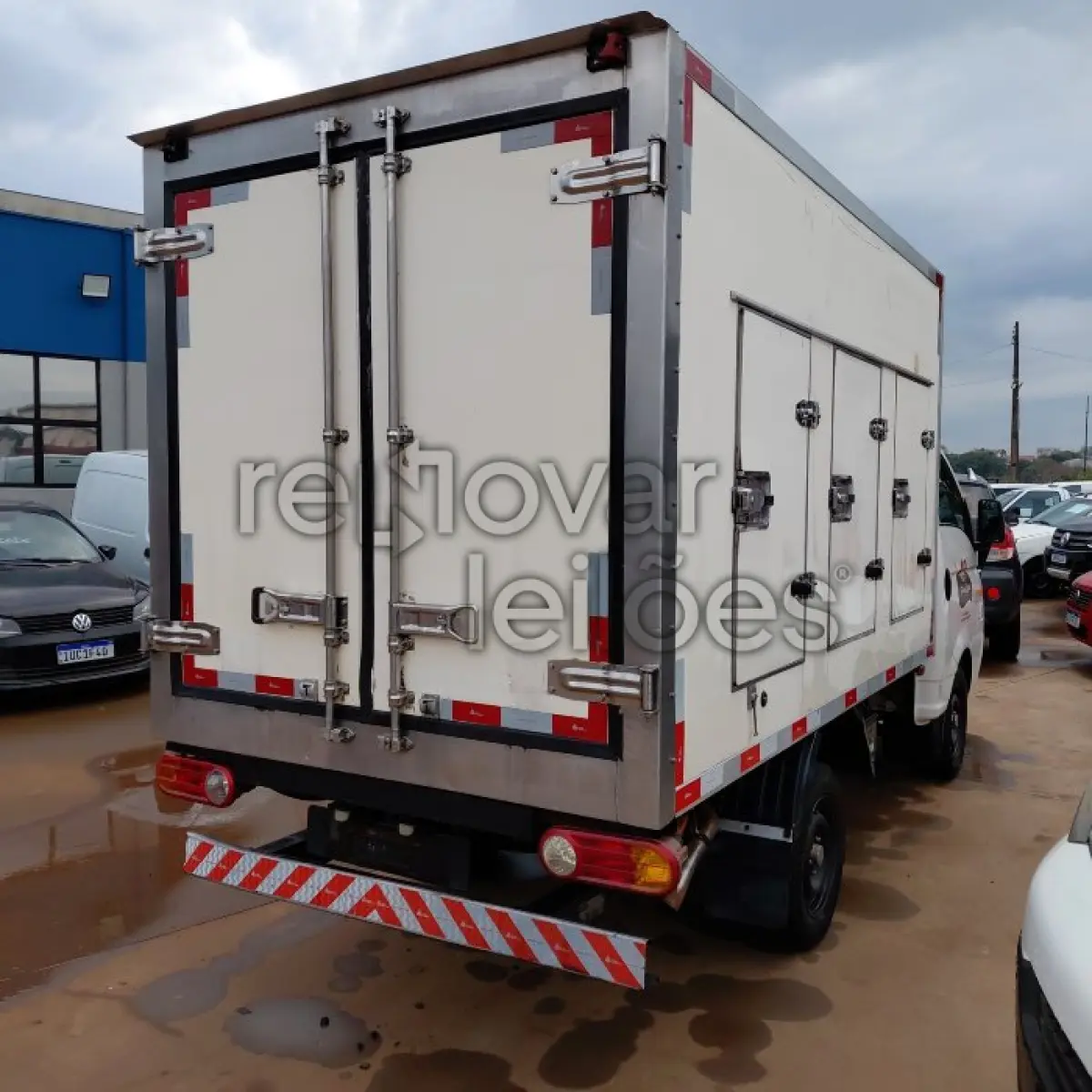 LOTE 048 - HYUNDAI HR HDB - ANO 2013/2014 - SICREDI CENTRO