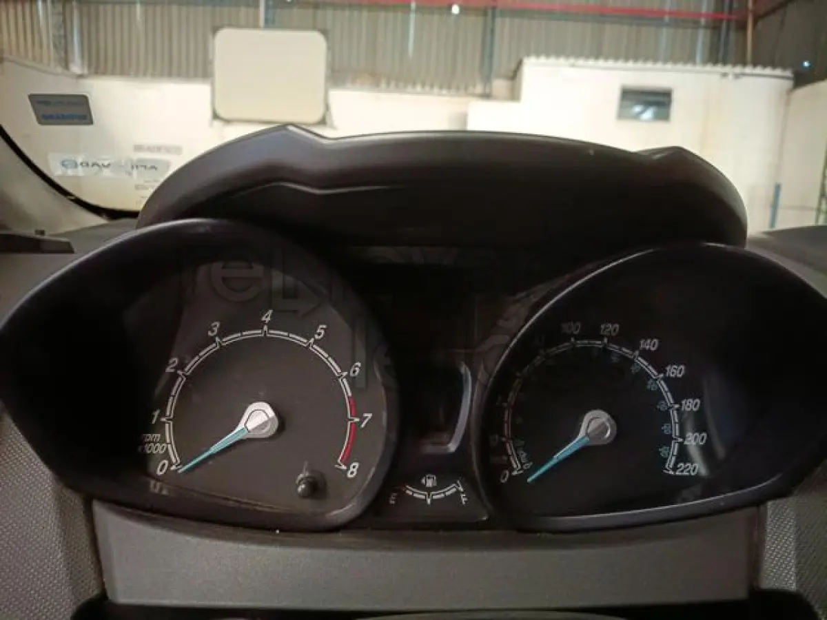 LOTE 069 - FORD FIESTA HA 16L SE - ANO 2014/2015 - COMPLETO - SICREDI CENTRO - DEPOSITADO EM BETIM/MG