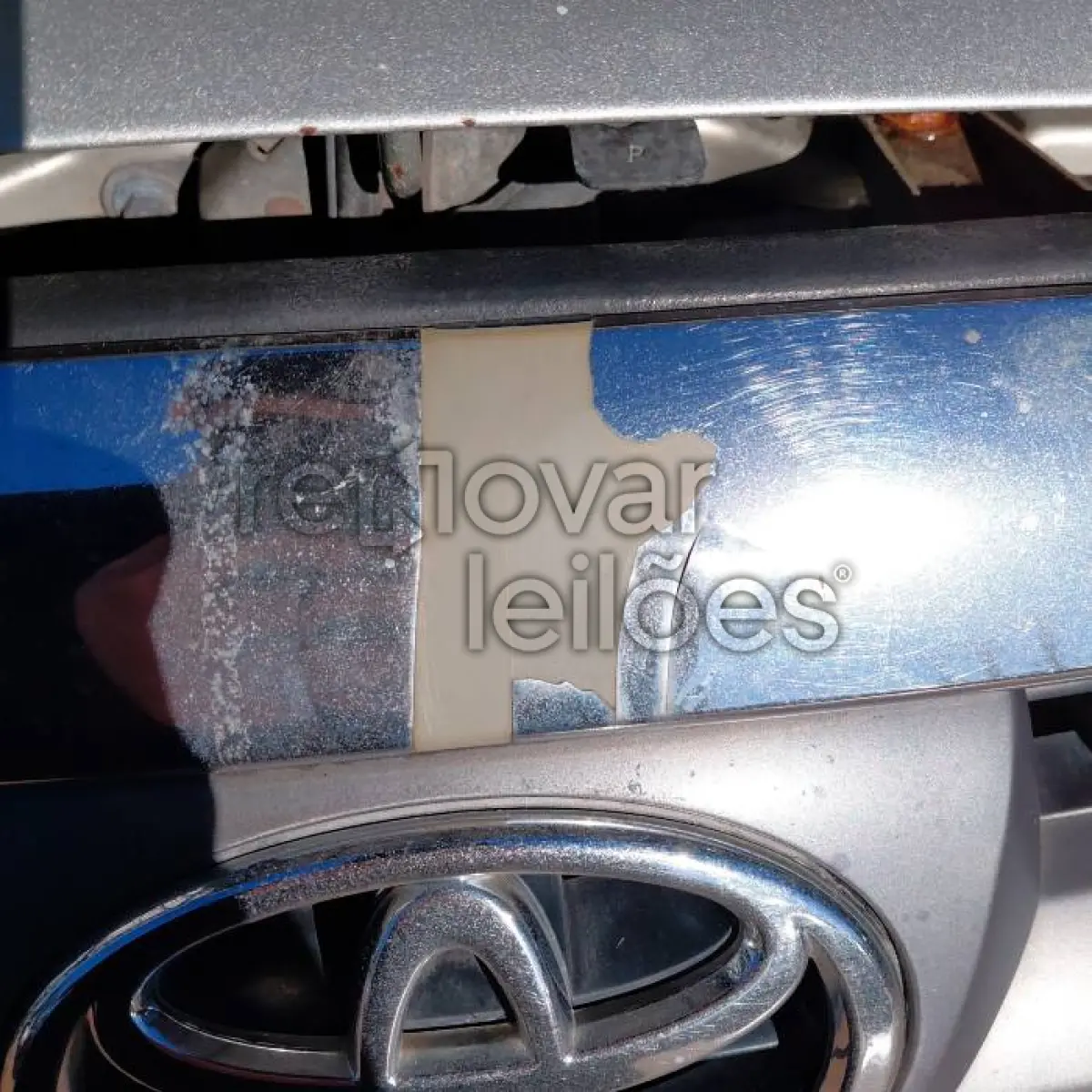 LOTE 008 - TOYOTA HILUXSW4 SRV4X4 - ANO 2005/2006 - COMPLETO - SICREDI INTERESTADOS