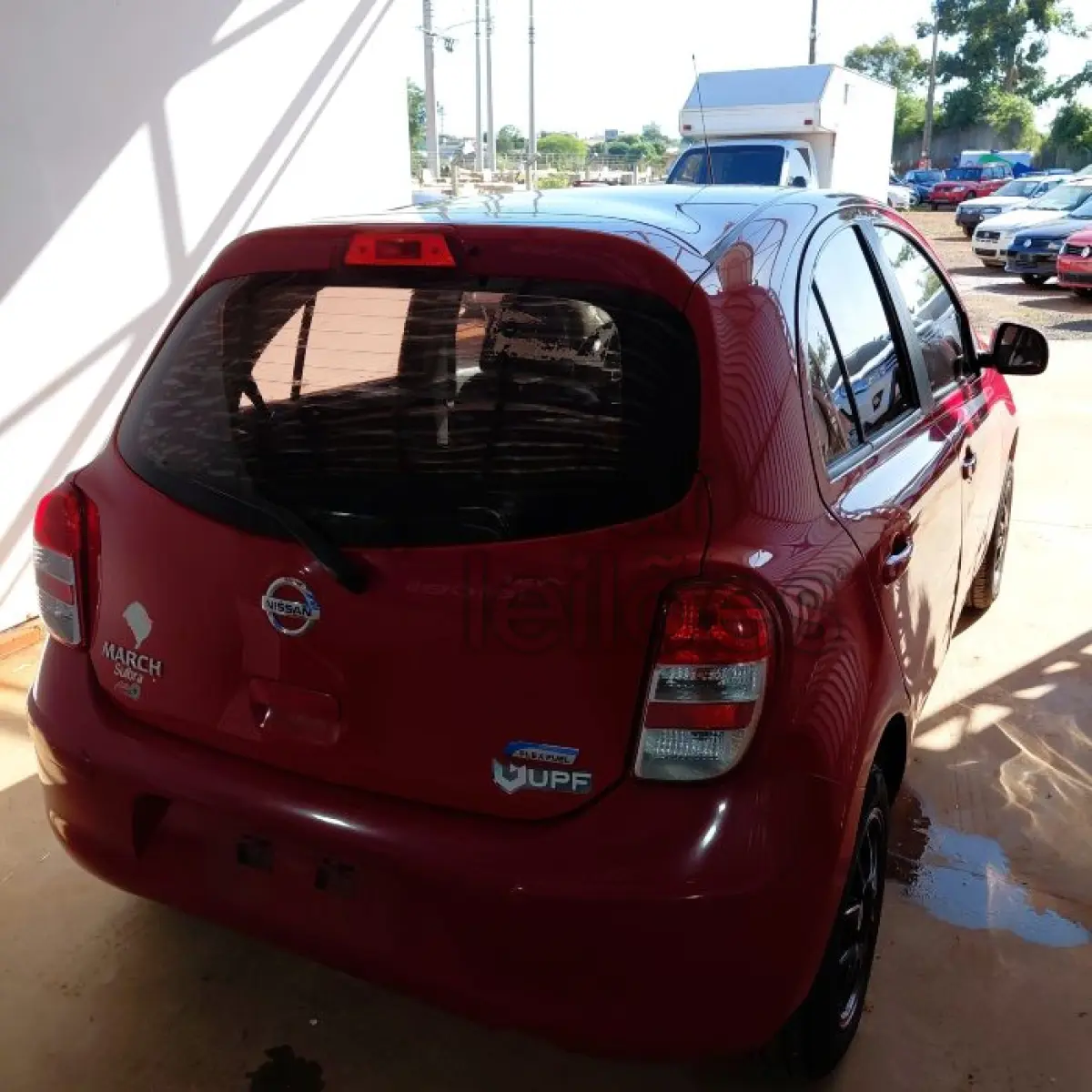 LOTE 065 - NISSAN MARCH 10S FLEX - ANO 2013/2014 - COMPLETO - VIA CERTA