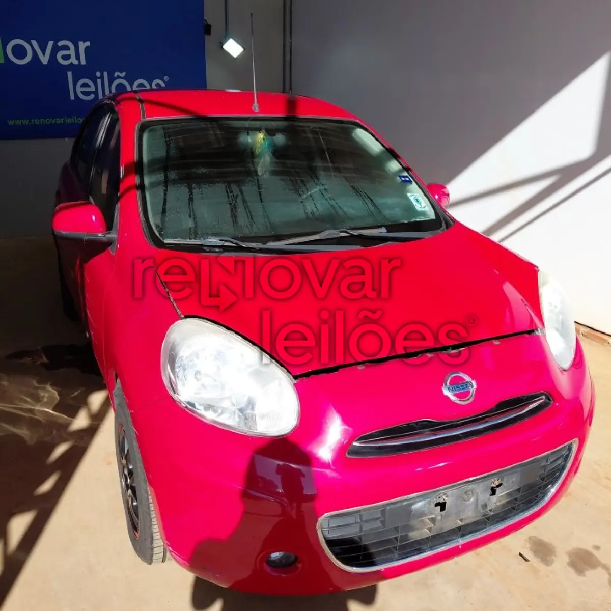 LOTE 065 - NISSAN MARCH 10S FLEX - ANO 2013/2014 - COMPLETO - VIA CERTA