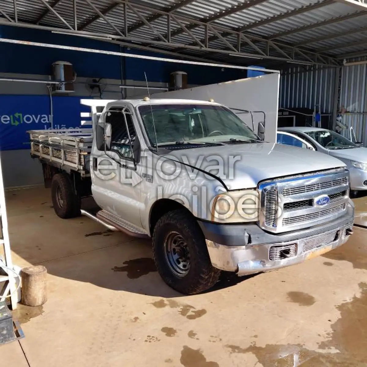 LOTE 014 - FORD F350 G - ANO 2011/2011 - SICREDI DAS CULTURAS - DEPOSITADOS EM SANTO ÂNGELO/RS