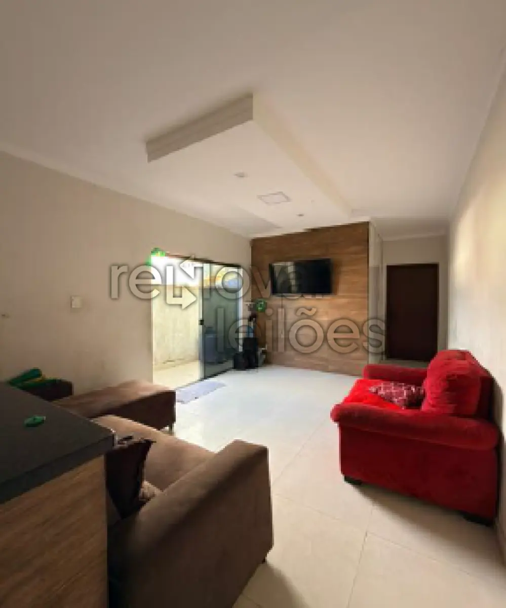 LOTE 001 - EDIFICAÇÃO RESIDENCIAL C/ 138,13 M² - ALFENAS / MG