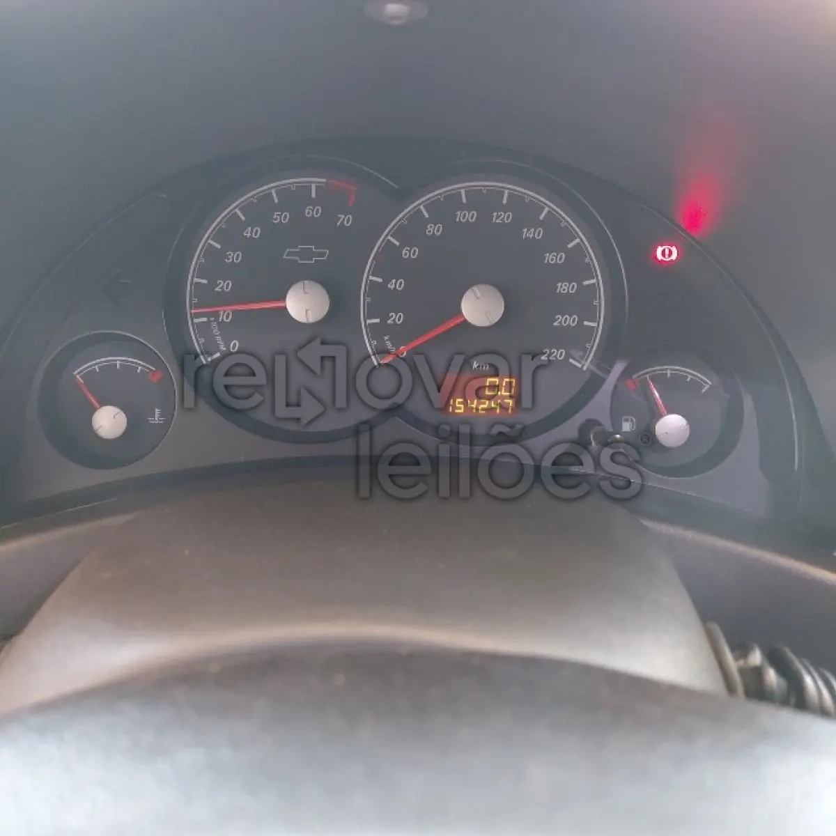 LOTE 032 - GM CORSA SEDAN PREMIUM - ANO 2008/2009 - SICREDI RAIZES
