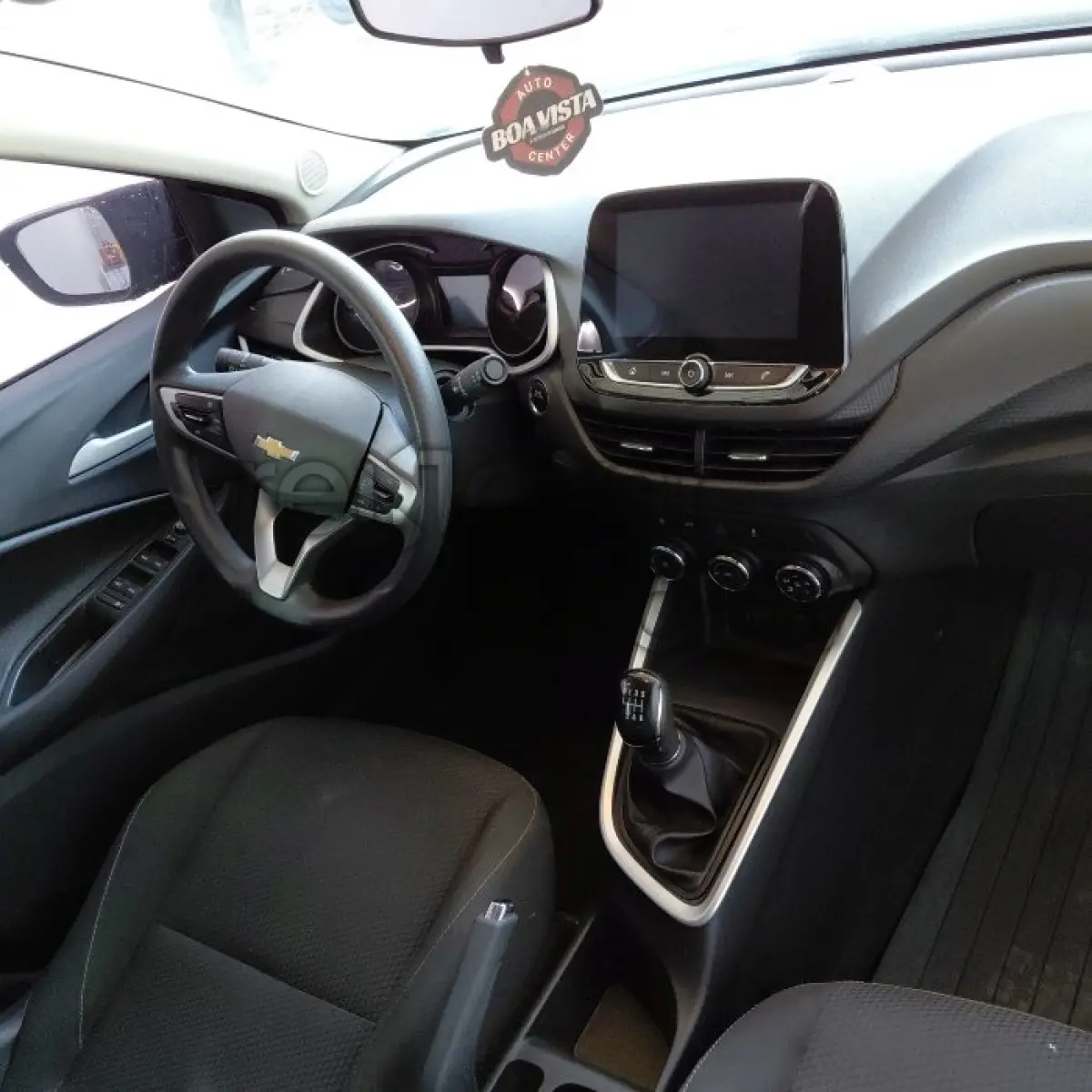 LOTE 034 - CHEV ONIX 10MT LT2 - ANO 2023/2023 - COMPLETO - SICREDI PIONEIRA