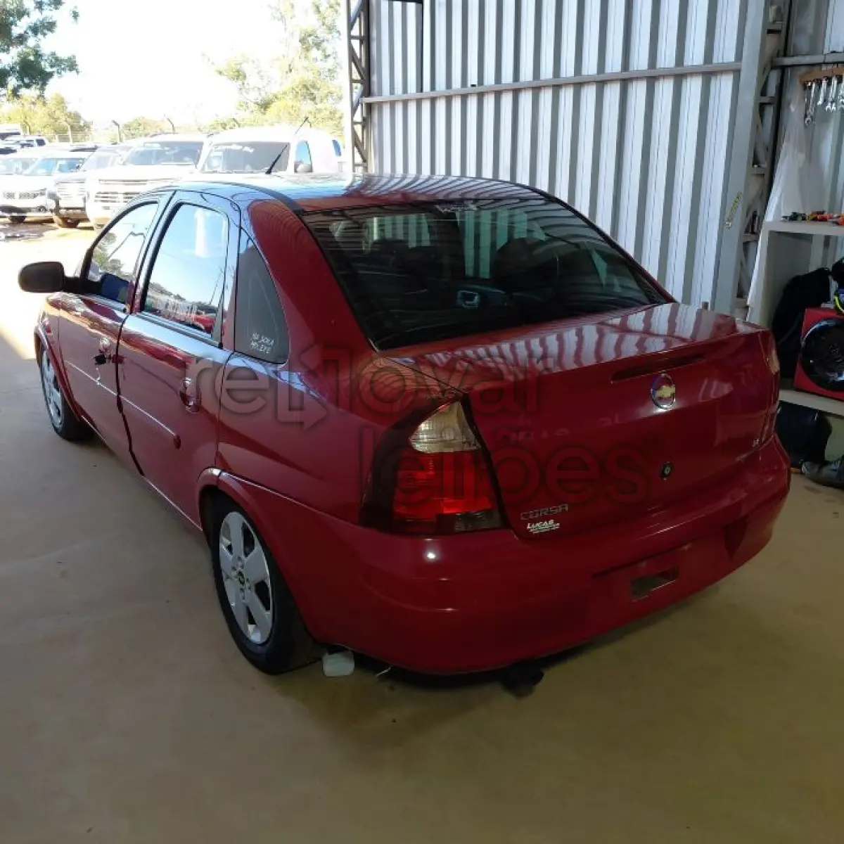 LOTE 032 - GM CORSA SEDAN PREMIUM - ANO 2008/2009 - SICREDI RAIZES