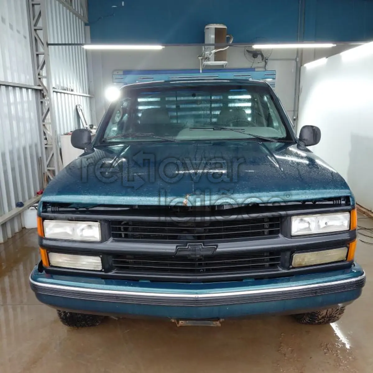 LOTE 081 - CHEVROLET SILVERADO CONQ HD - ANO 1999/2000 - COMPLETO - VIA CERTA