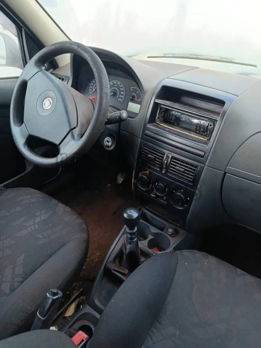 LOTE 084 - FIAT SIENA EL FLEX - ANO 2011/2011 - SICREDI ESSÊNCIA